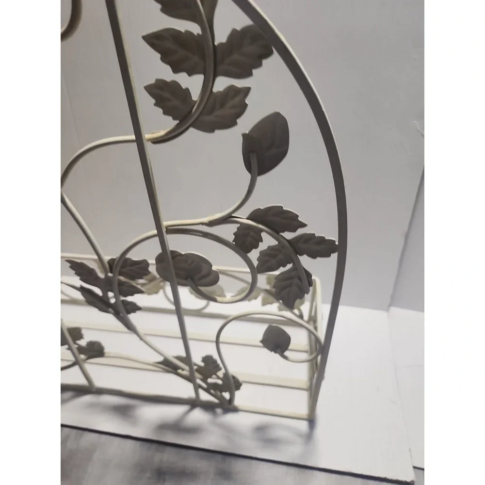Vtg Metal Wrought Iron Wall Hanging Shelf Floral Decor Beige Distressed 19 in.